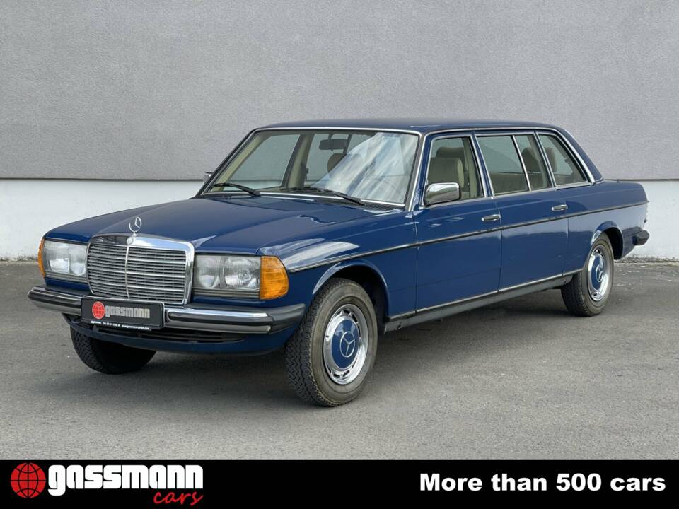 Image 3/15 of Mercedes-Benz 250 lang (1985)