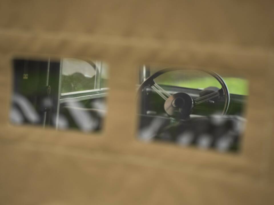 Image 27/50 of Land Rover 80 (1952)