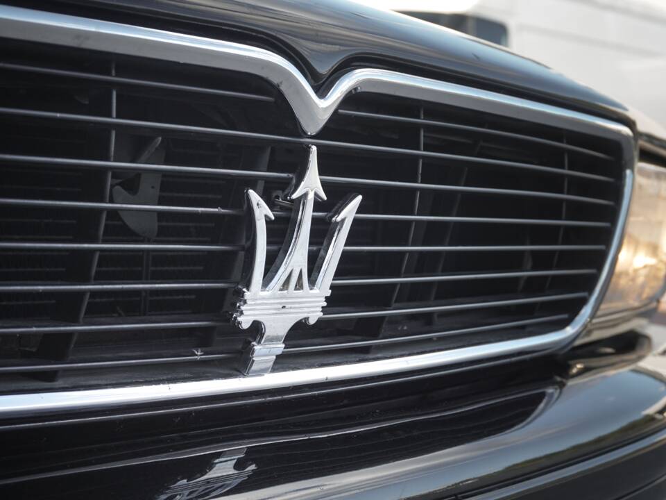 Image 11/43 of Maserati Quattroporte 3.2 Evoluzione (1999)