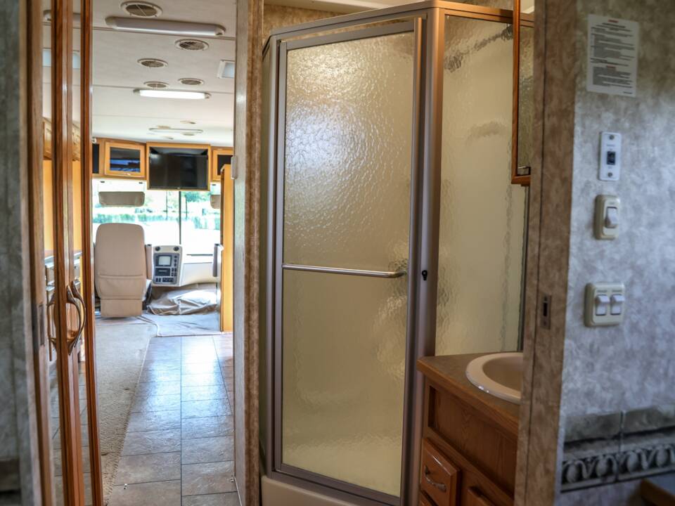 Image 39/48 of Newmar Scottsdale 3201 (2005)