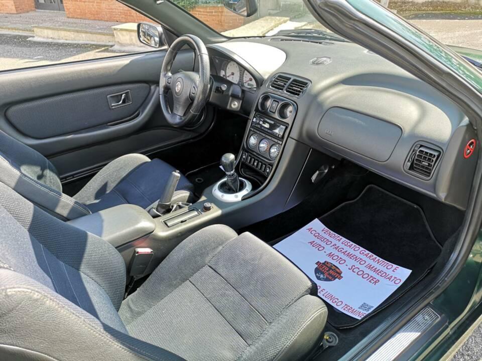 Bild 25/42 von MG TF 115 (2002)