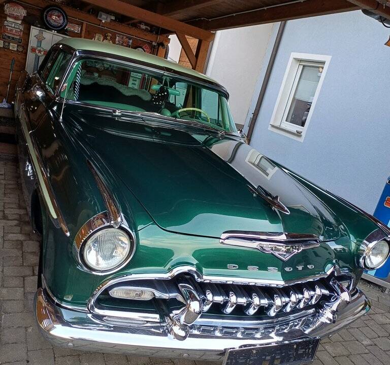 Bild 4/8 von DeSoto Fireflite Sportsman (1955)