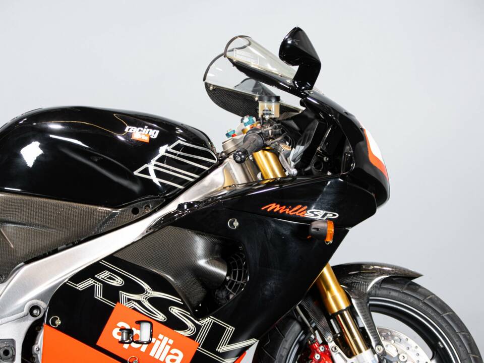 Bild 40/50 von Aprilia RSV 1000 V60 (1999)