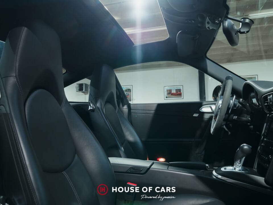 Bild 17/23 von Porsche 911 Carrera 4S (2011)