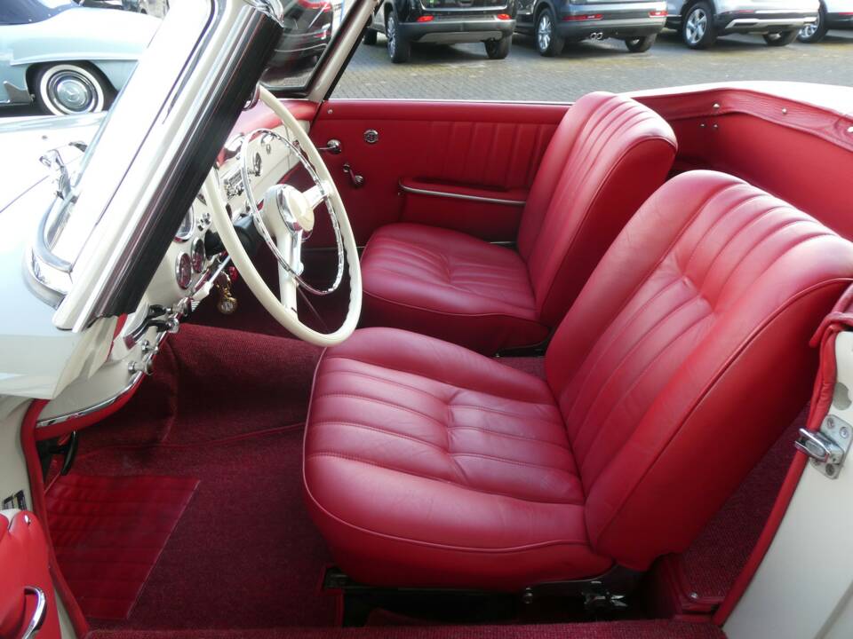 Image 10/27 of Mercedes-Benz 190 SL (1961)