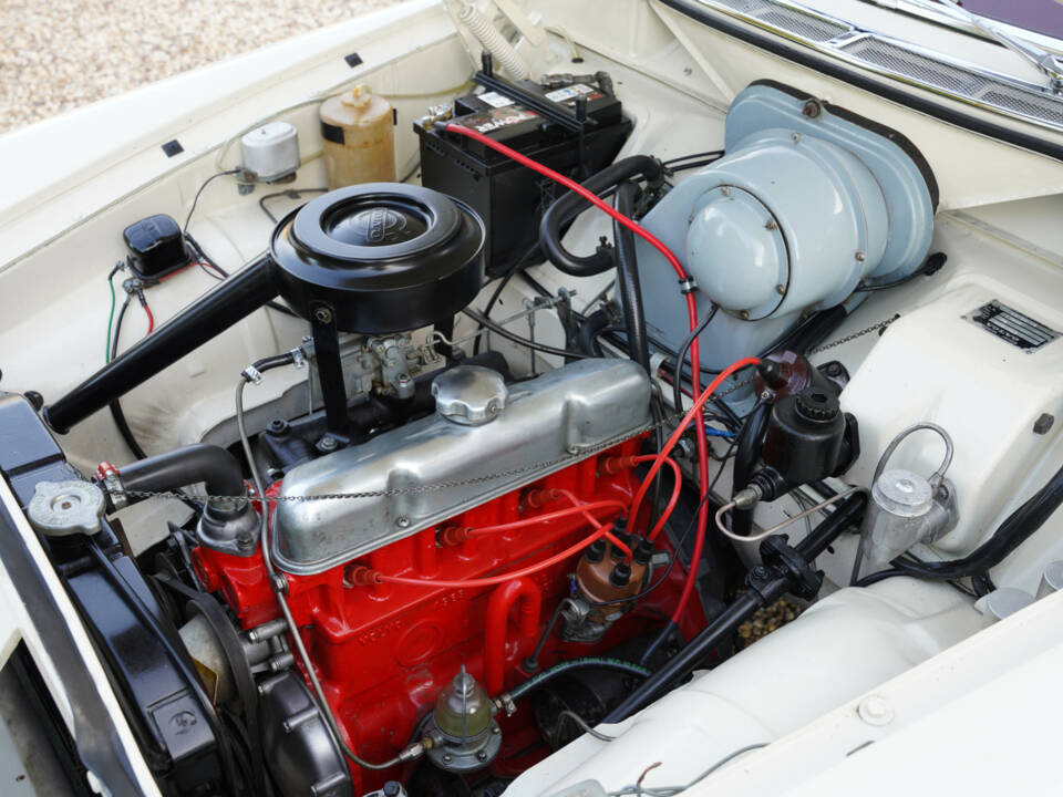 Image 22/50 of Volvo P 121 (1962)