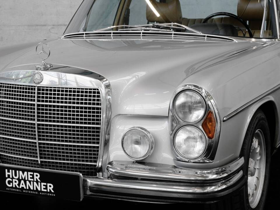 Immagine 15/50 di Mercedes-Benz 300 SEL 6.3 (1968)
