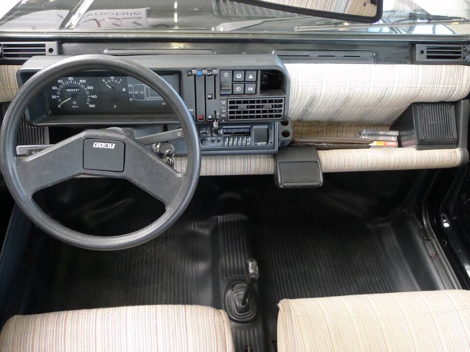 Bild 6/42 von FIAT Panda 1000 (1989)