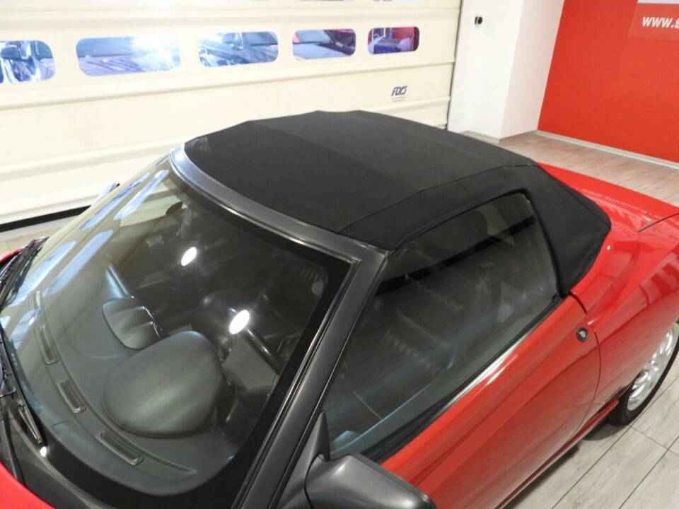 Immagine 8/10 di Alfa Romeo Spider 2.0 Twin Spark 16V (2001)