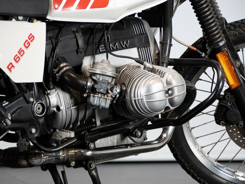 Bild 15/50 von BMW DUMMY (1989)