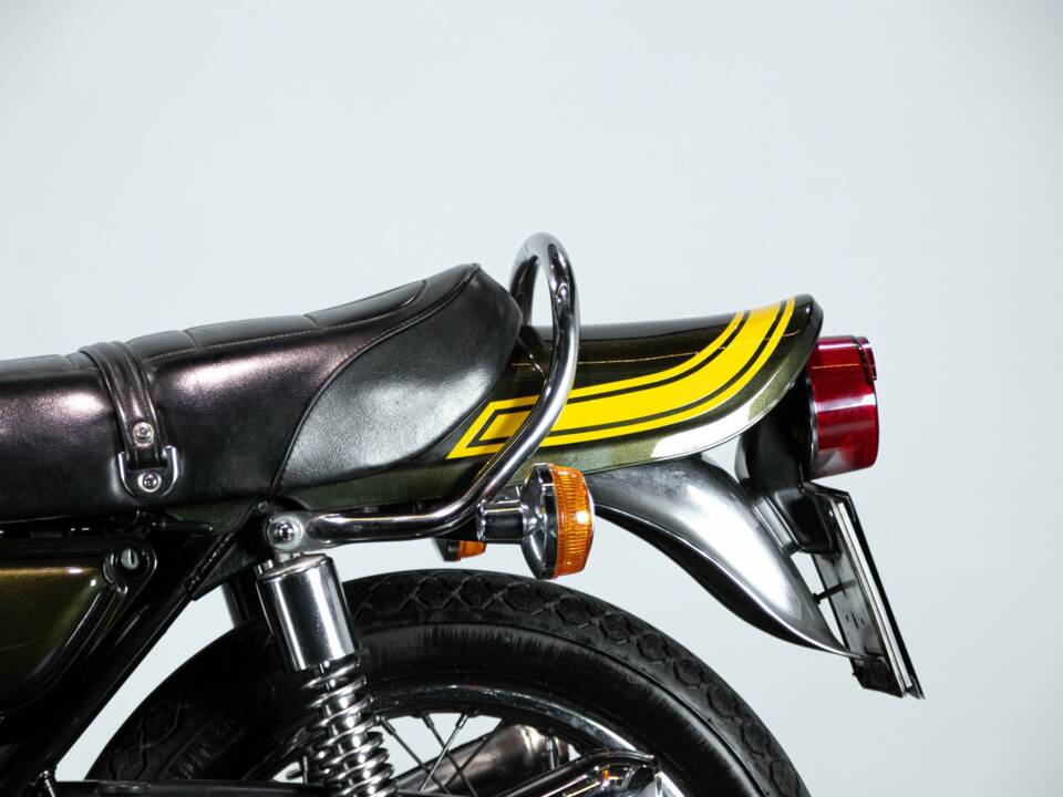 Image 27/50 of Kawasaki DUMMY (1973)