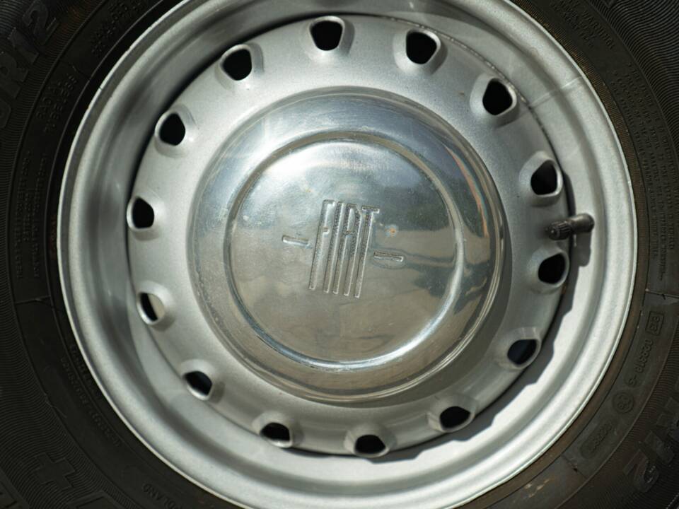 Image 16/49 of FIAT 600 (1957)