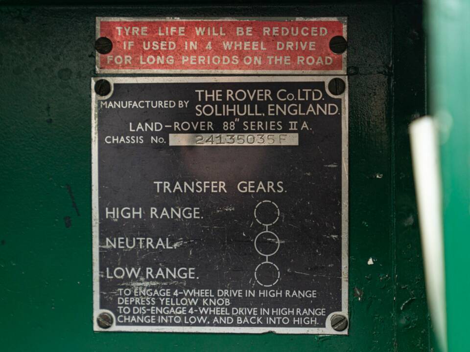 Bild 44/50 von Land Rover 88 (1978)