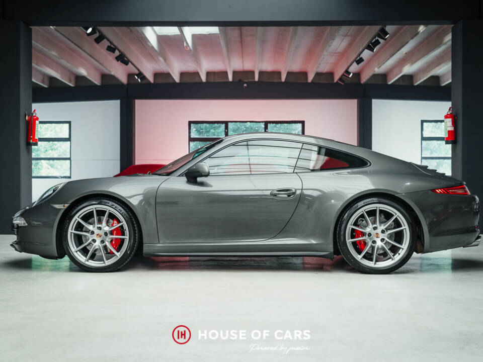 Image 10/23 of Porsche 911 Carrera 4S (2013)