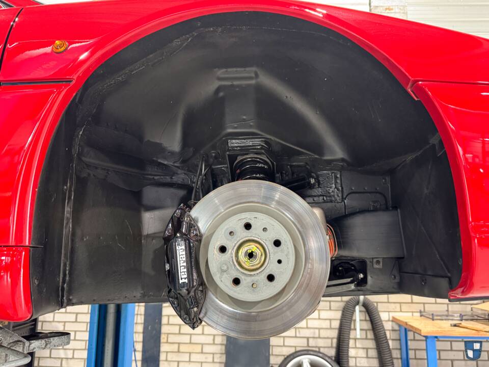 Image 54/93 of Ferrari F 355 Berlinetta (1997)