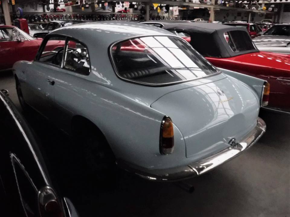 Imagen 11/28 de Alfa Romeo Giulietta Sprint 1300 (1959)