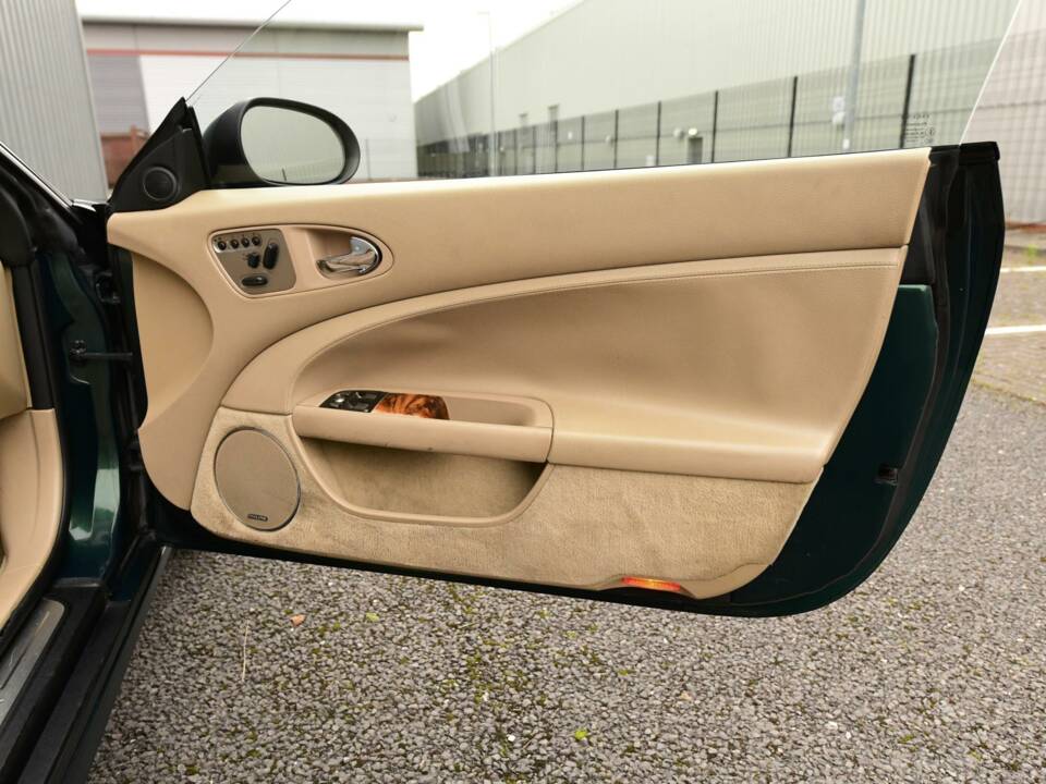 Afbeelding 23/50 van Jaguar XK 4.2 (2008)