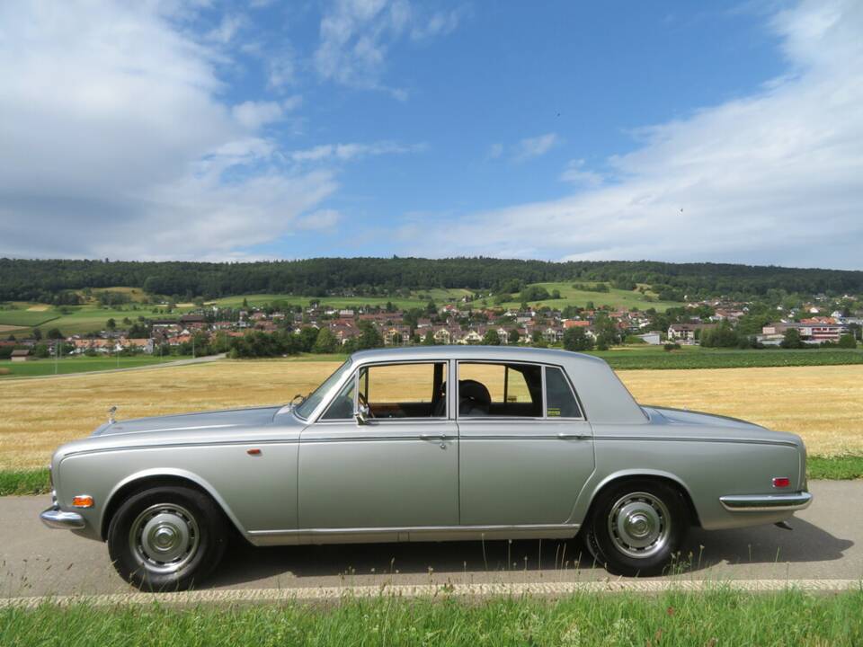 Bild 3/18 von Rolls-Royce Silver Shadow I (1972)