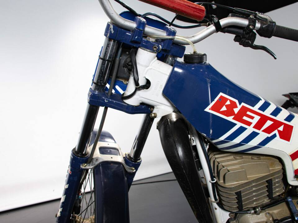 Image 35/40 of Beta TR34 (1990)