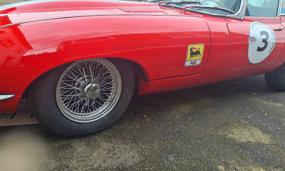 Immagine 8/8 di Jaguar E-Type 3.8 (1963)