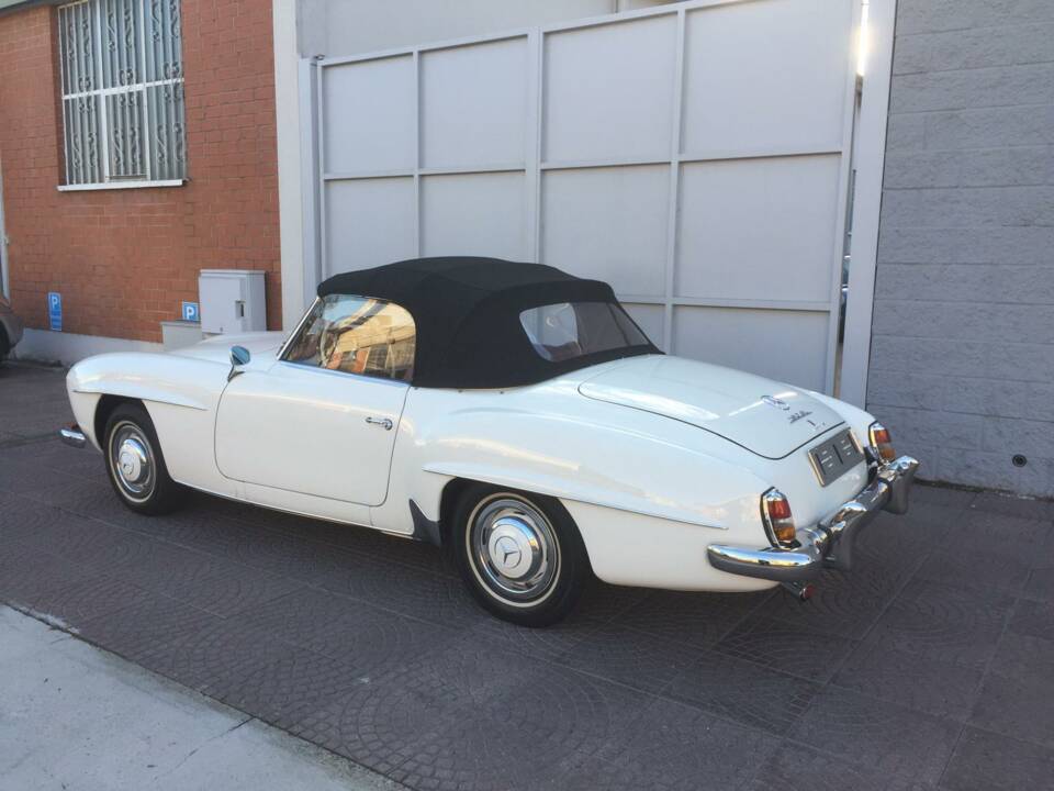 Bild 4/10 von Mercedes-Benz 190 SL (1962)