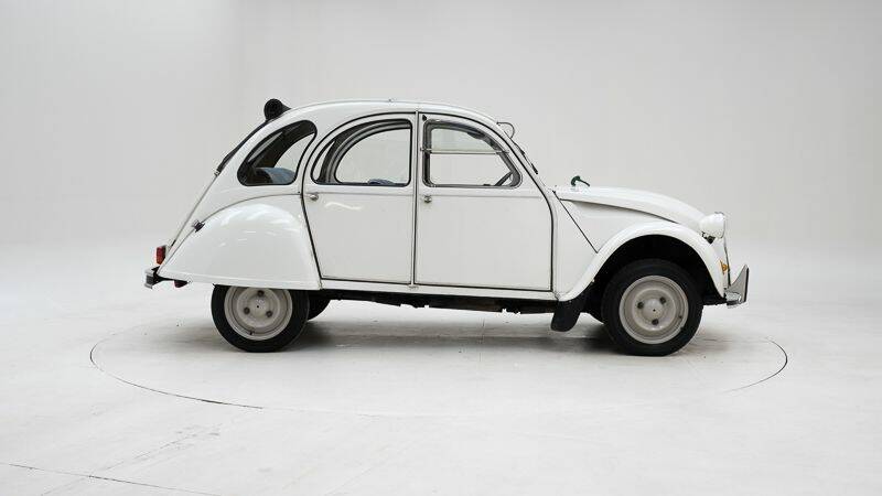 Bild 6/15 von Citroën 2 CV 6 Club (1988)