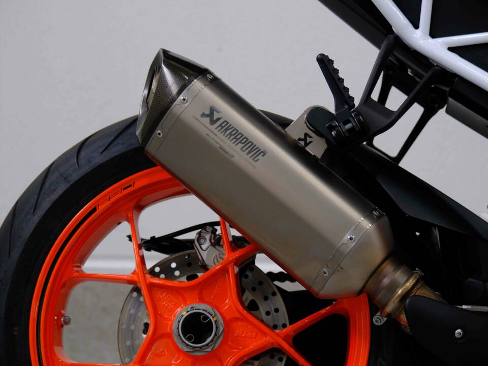 Image 10/83 of KTM 1290 Super Duke R (2018)