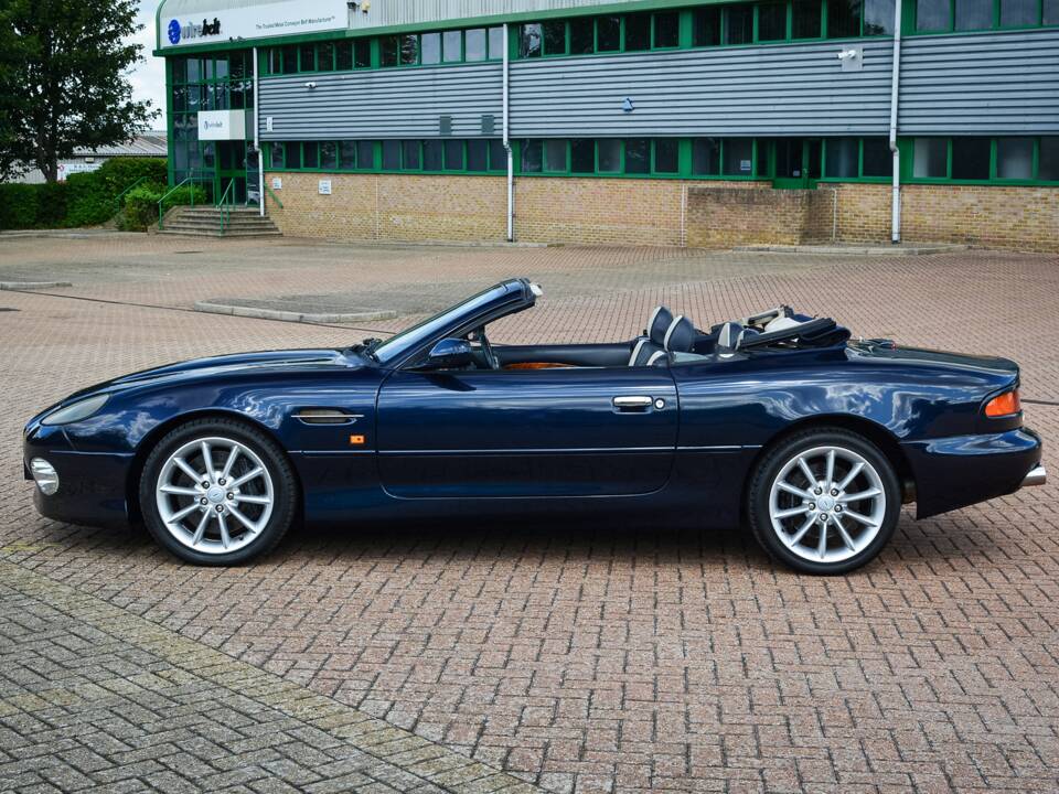 Bild 17/50 von Aston Martin DB 7 Vantage Volante (2001)