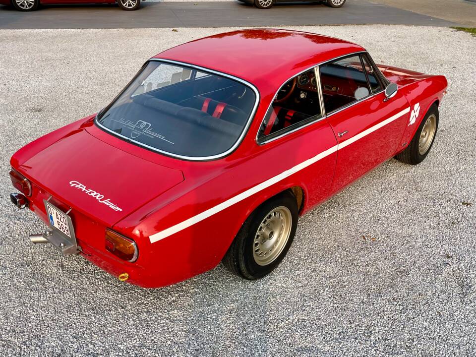 Afbeelding 10/51 van Alfa Romeo Giulia GTA 1300 Junior (1968)