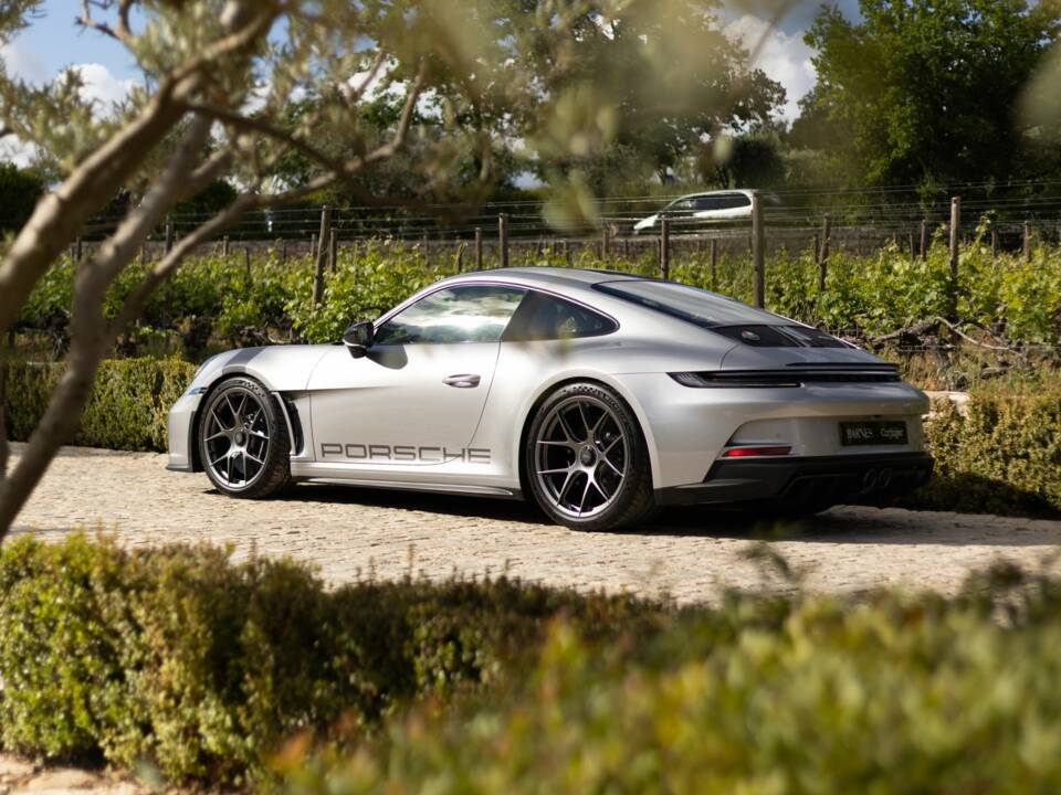 Imagen 60/80 de Porsche 911 S/T (2023)