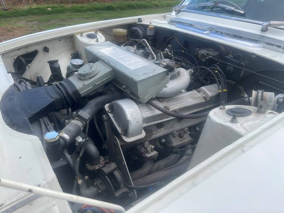 Bild 11/12 von Triumph Stag (1977)