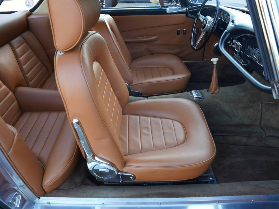 Afbeelding 43/50 van Maserati 3500 GT Touring (1960)