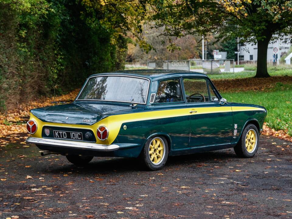 Afbeelding 3/40 van Ford Cortina 1200 (1965)
