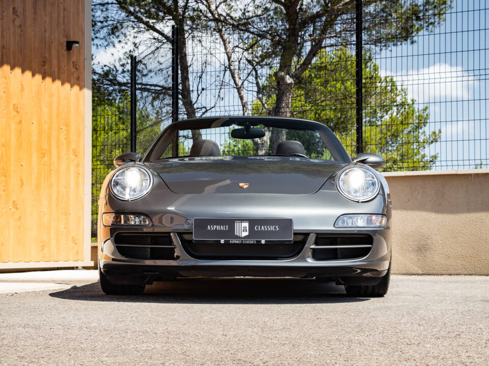 Bild 4/50 von Porsche 911 Carrera 4S (2006)