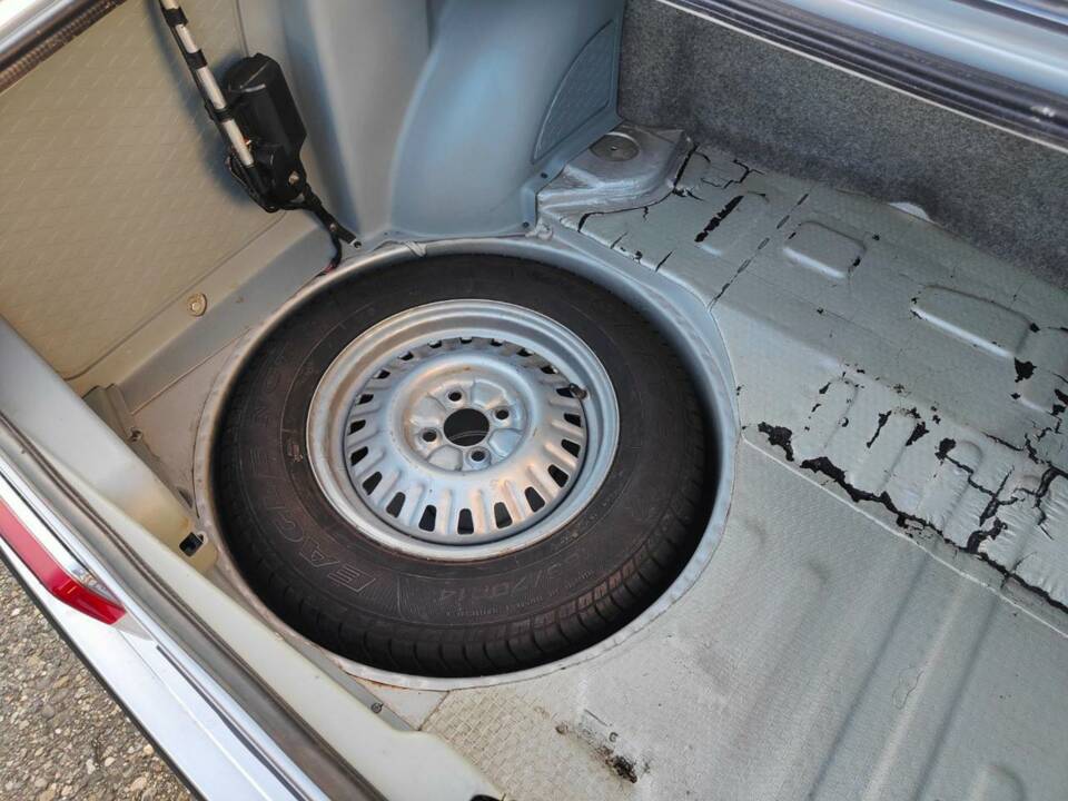 Bild 17/26 von Alfa Romeo Alfetta 2.0 L (1980)