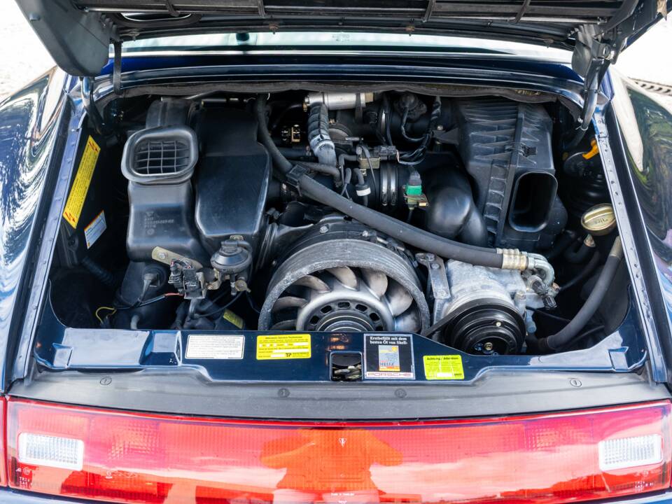 Afbeelding 32/32 van Porsche 911 Carrera (1994)