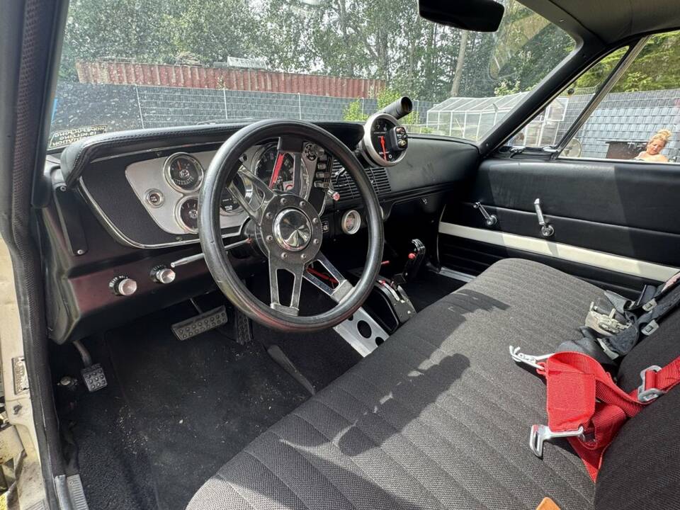 Bild 2/8 von Plymouth Savoy Coupé (1963)