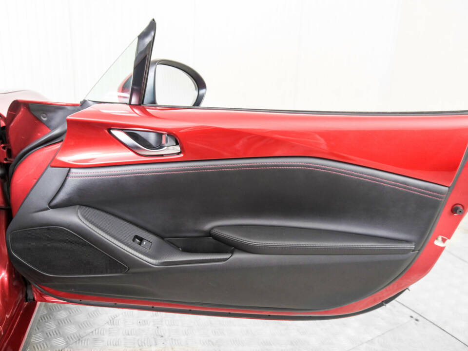 Image 39/50 of Mazda MX-5 2.0 (2018)