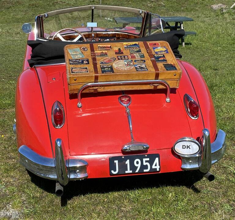 Bild 3/8 von Jaguar XK 140 OTS (1954)