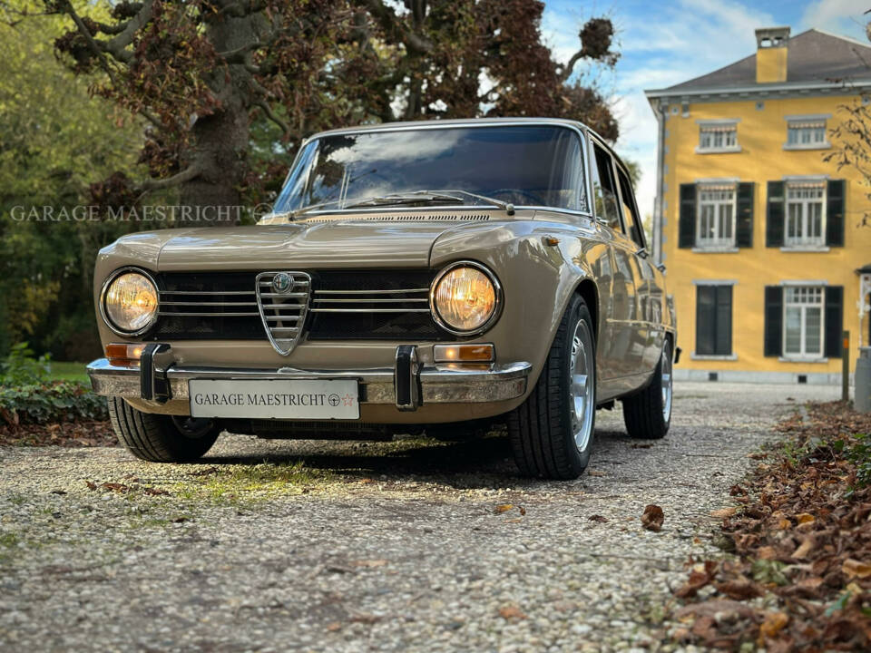 Afbeelding 56/100 van Alfa Romeo Giulia 1300 Super (1971)