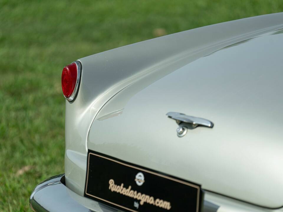 Immagine 29/50 di Lancia Aurelia B24 Convertibile (1958)