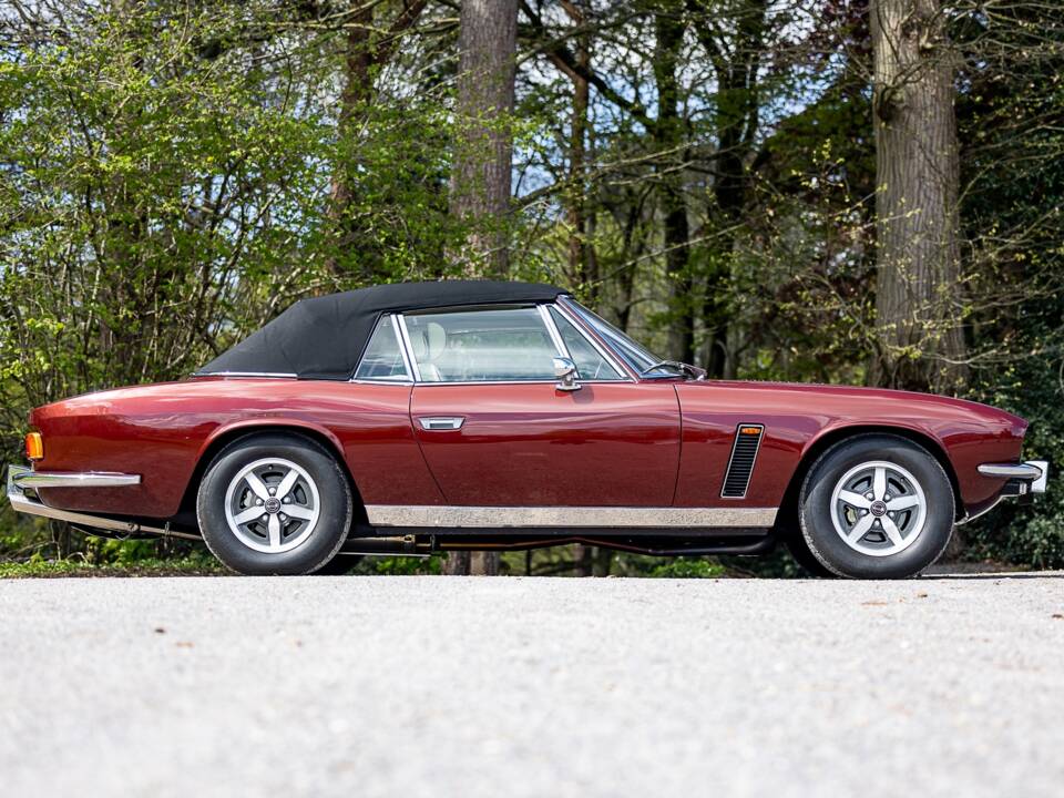 Image 2/50 of Jensen Interceptor MK III (1975)