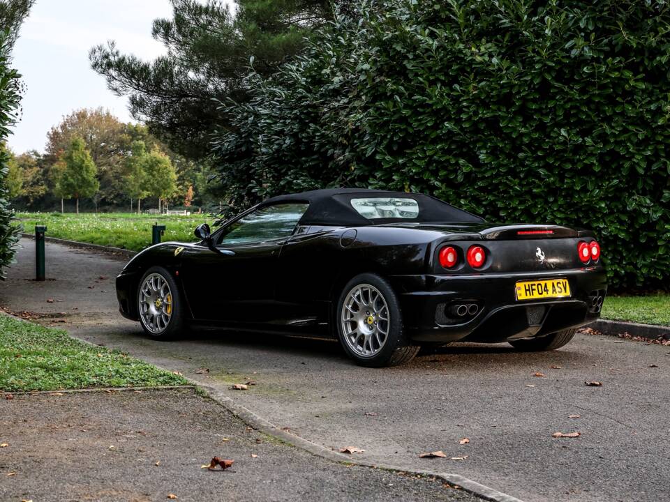 Image 37/41 of Ferrari 360 Spider (2004)