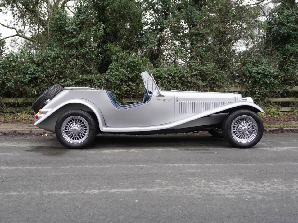 Image 7/18 of NG TF 1800 (2002)