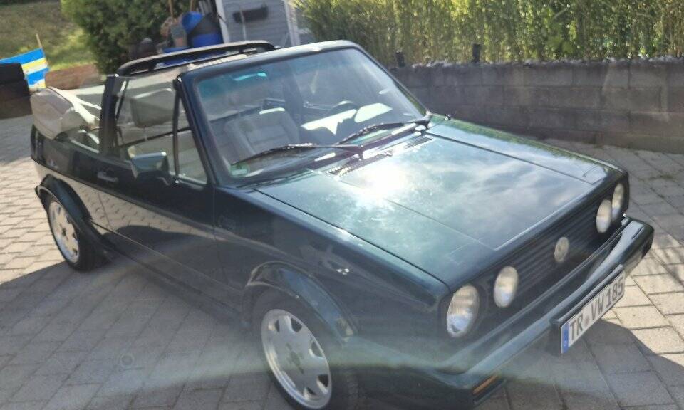 Bild 3/8 von Volkswagen Golf I Cabrio 1.8 (1991)