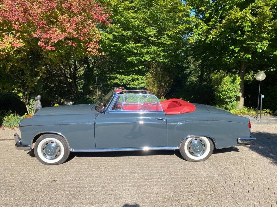 Bild 3/73 von Mercedes-Benz 220 S Cabriolet (1957)