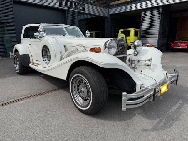 Image 3/28 of Excalibur Phaeton V (1989)