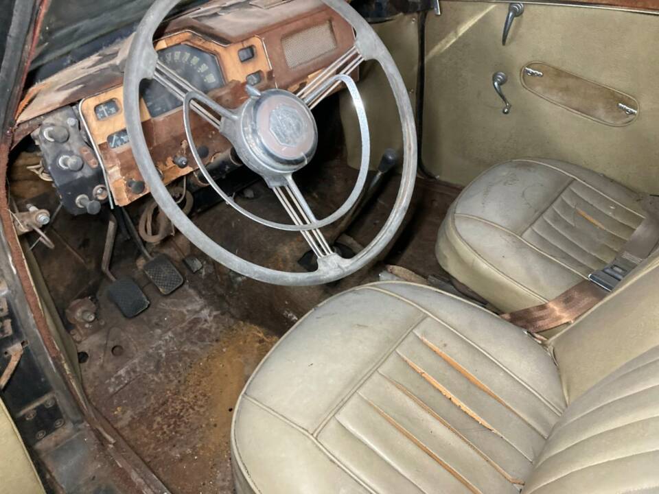Bild 18/41 von MG Magnette ZA (1955)