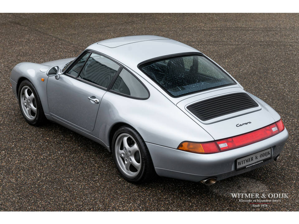 Image 7/29 of Porsche 911 Carrera (1994)