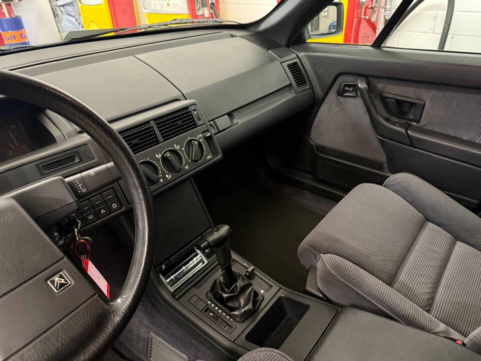 Image 9/17 of Citroën XM 2.0 Injection (1991)